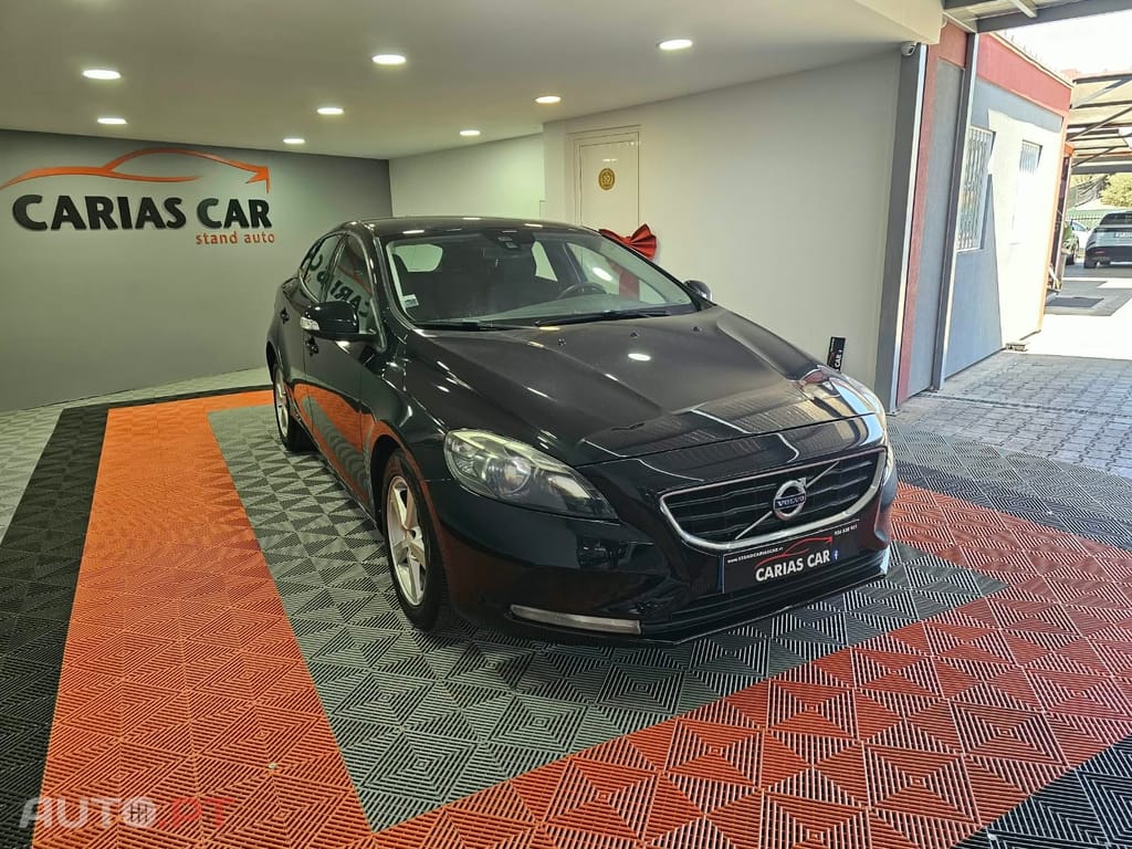 Volvo V40 1.6 D2 Kinetic