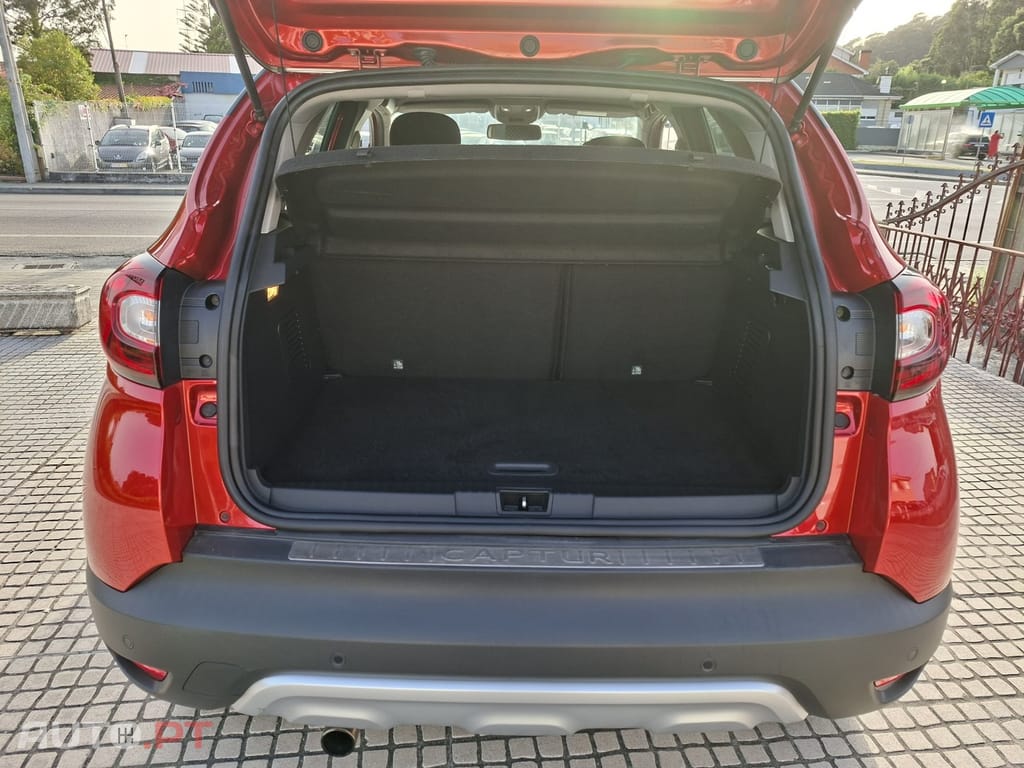 Renault Captur 0.9 TCE Exclusive — fotografia 11