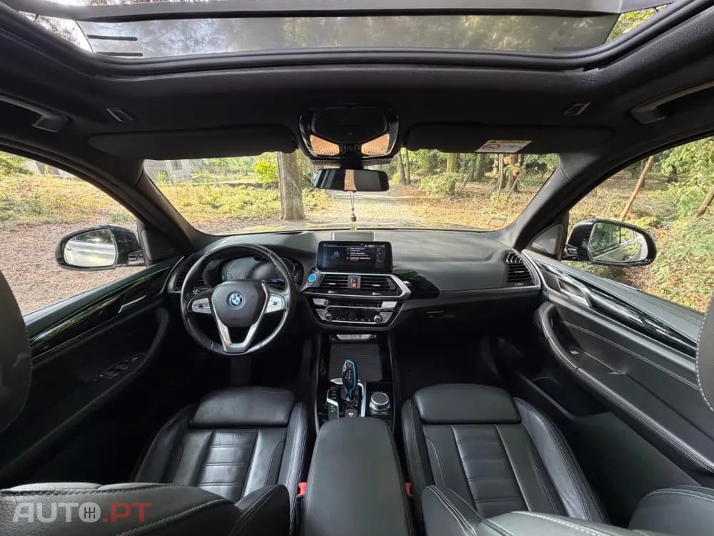 BMW iX3 M Sport Impressive