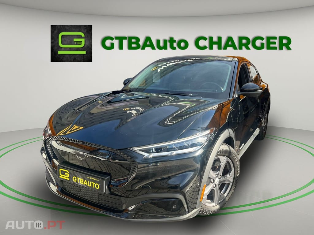 Ford Mustang Mach-E 75.7 kWh Premium AWD