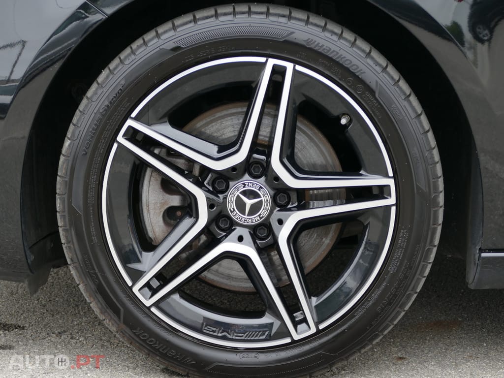 Mercedes-Benz A 250 e Progressive