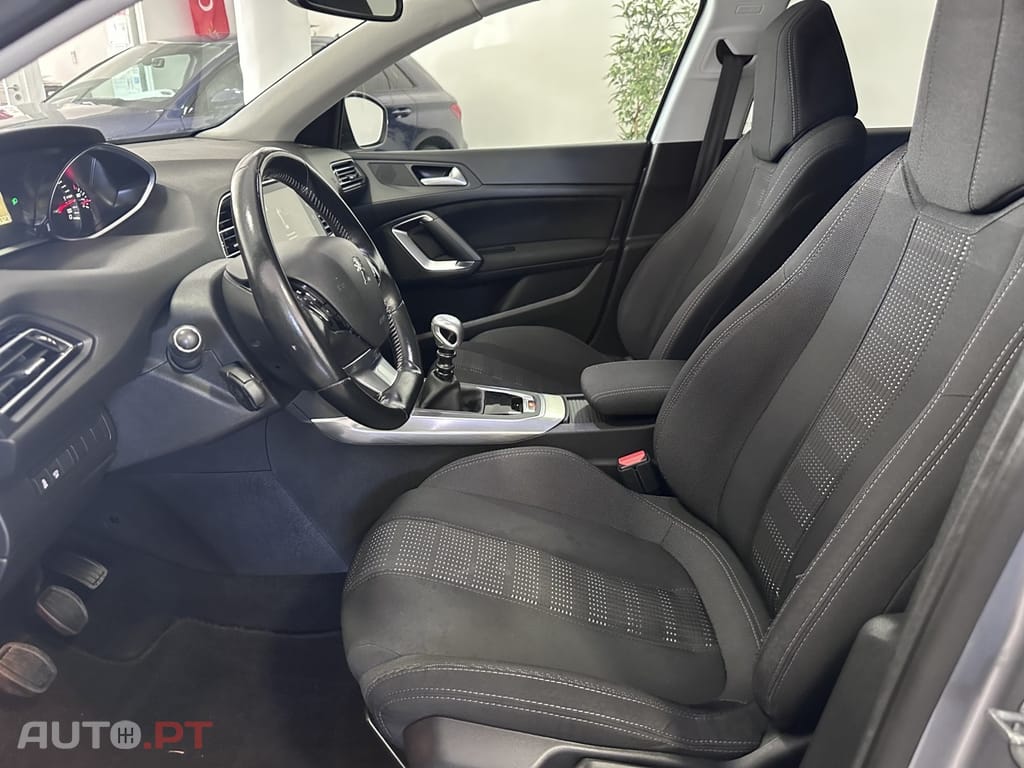 Peugeot 308 SW 1.6 BlueHDi Allure J17