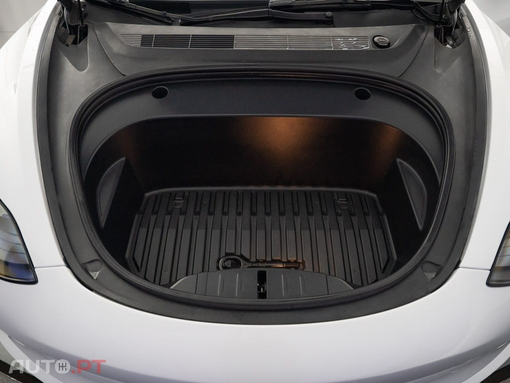 Tesla Model 3 Long Range Tração Integral