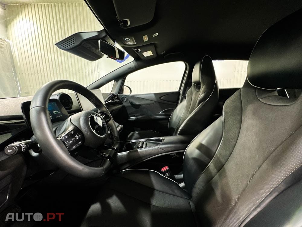 BYD Dolphin 60.4 kWh Design