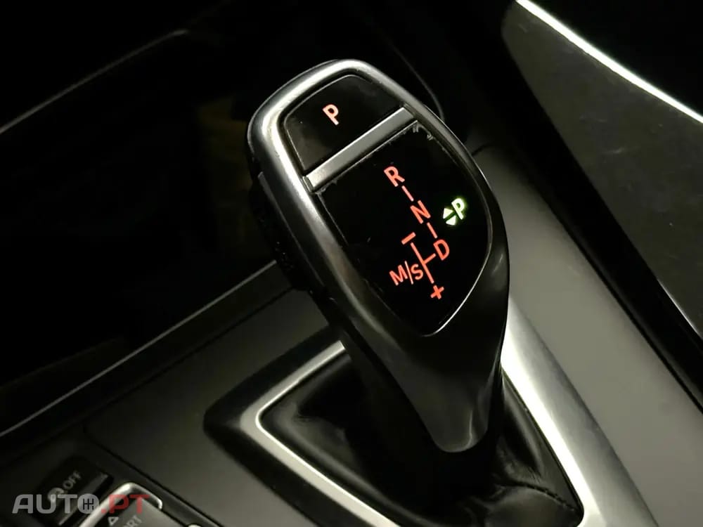 BMW 320 d Touring Pack M Auto