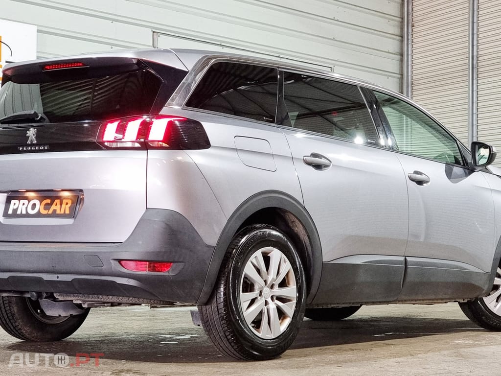 Peugeot 5008 1.5 BlueHDi Allure EAT8