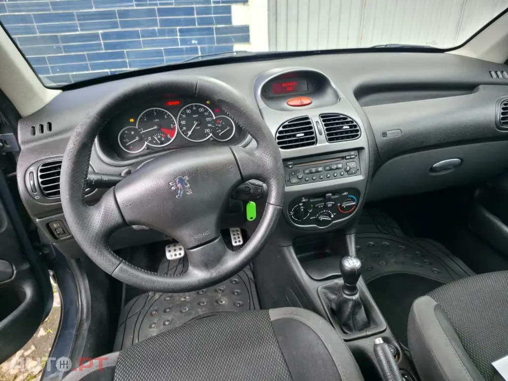 Peugeot 206 1.6 HDi XS