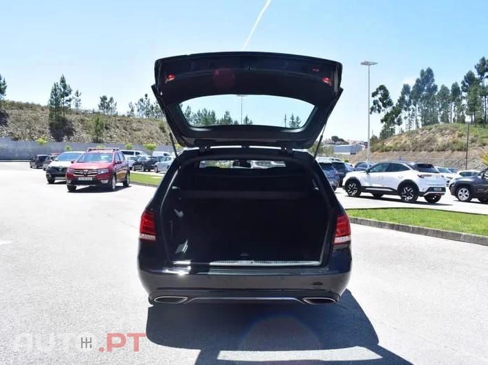 Mercedes-Benz E 300 Bluetec Hybrid Avantgarde