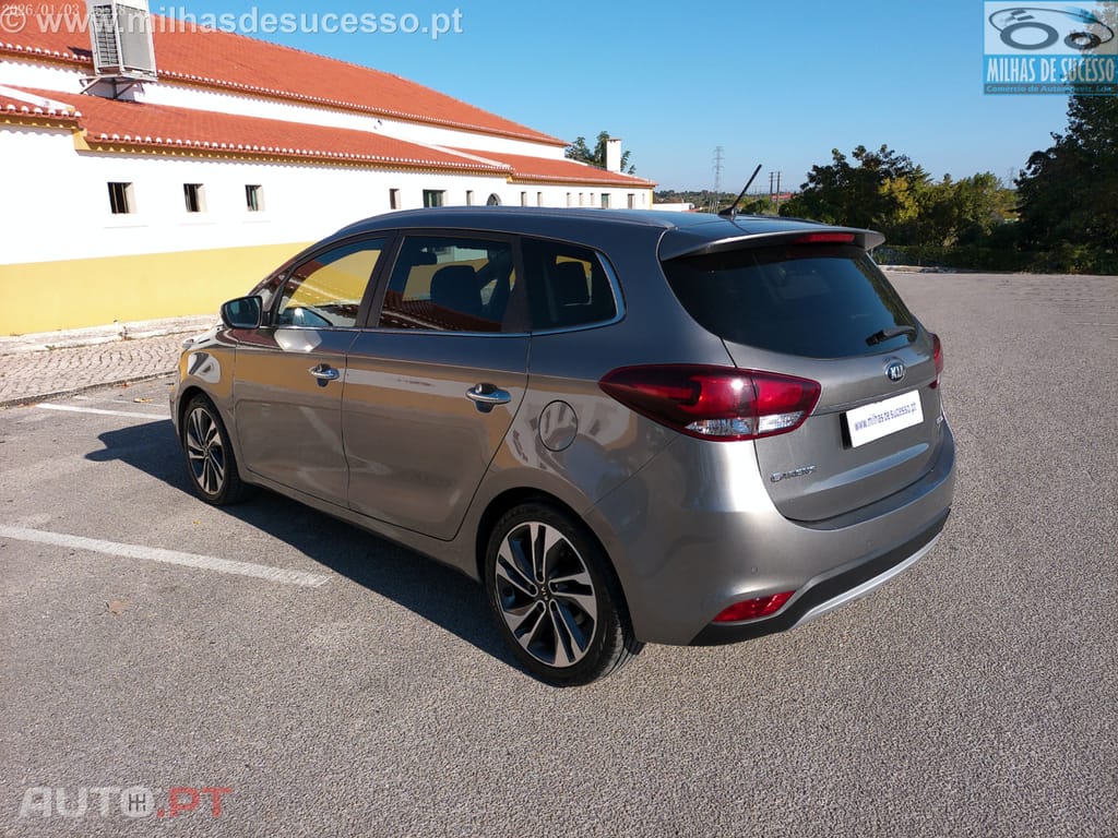Kia Carens 1.7 CRDI ISG TX  7 Lug