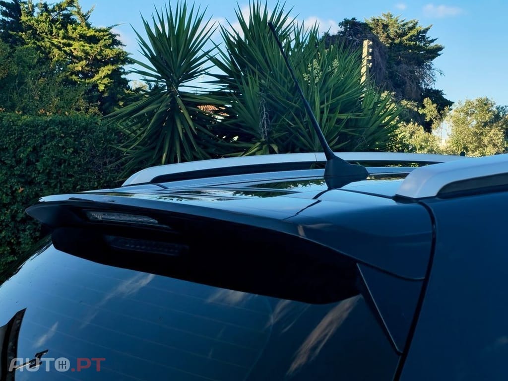 Peugeot 2008 1.2 PureTech Allure EAT6