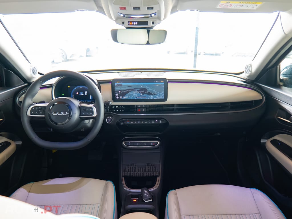 Fiat 600 1.2 Hybrid La Prima