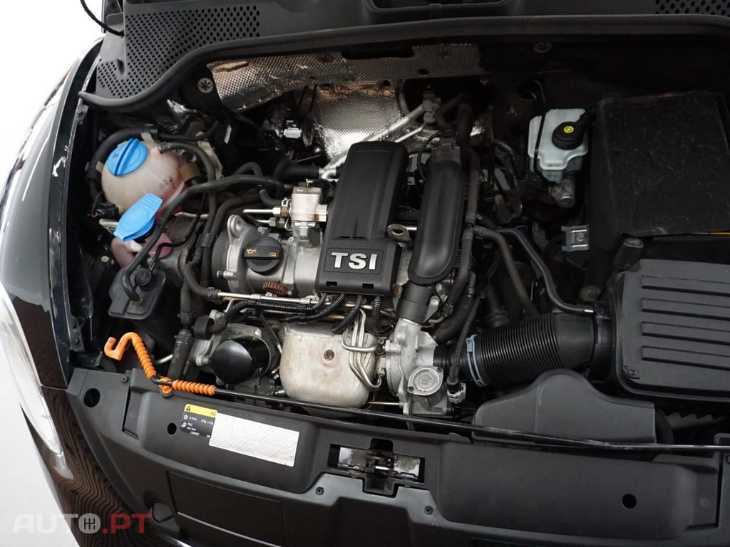 Volkswagen New Beetle 1.2 TSI BlueMotion Technologie Design