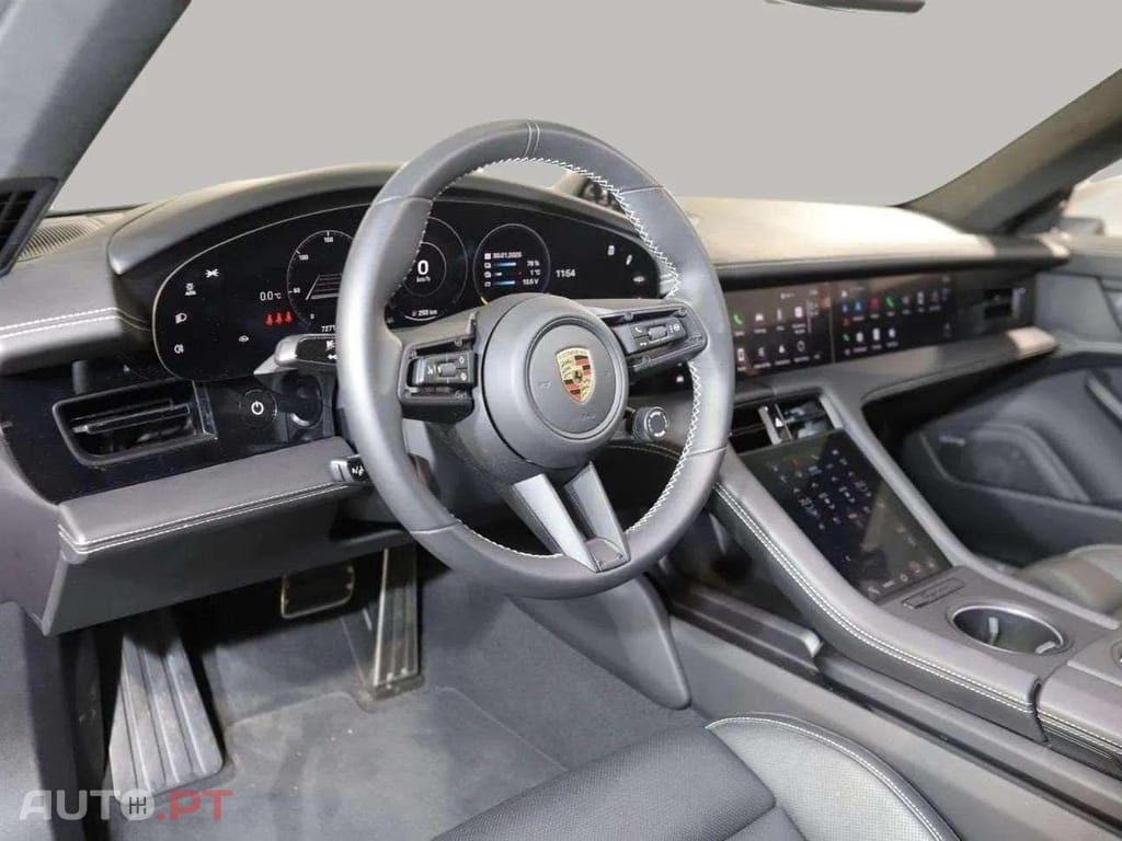 Porsche Taycan I.V.A DEDUTÍVEL Turbo