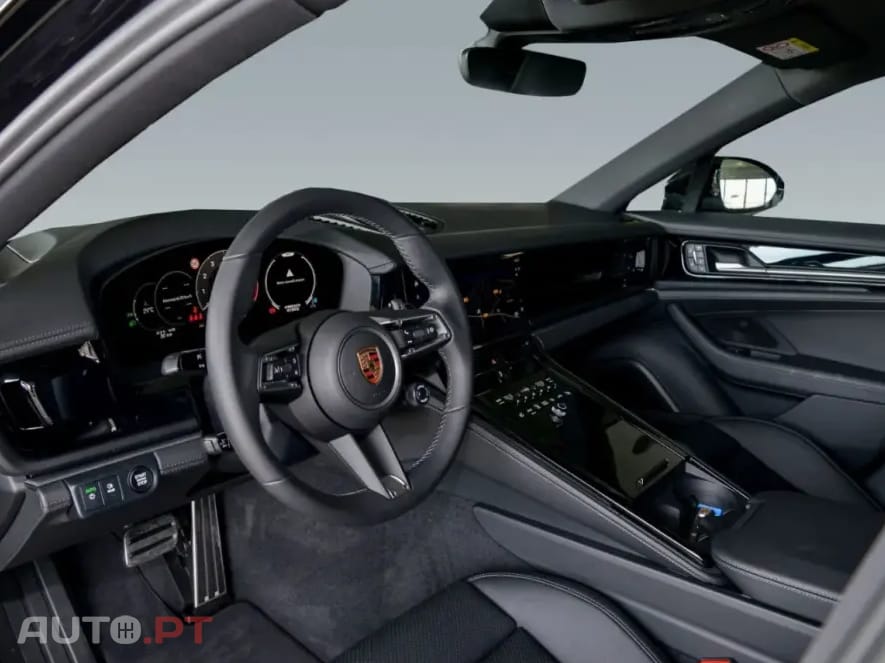 Porsche Panamera 4 E-Hybrid