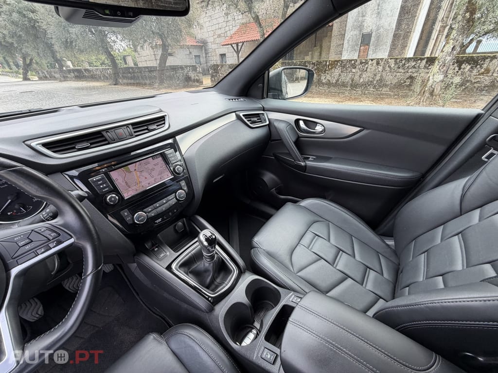 Nissan Qashqai 1.5 dCi N-Connecta
