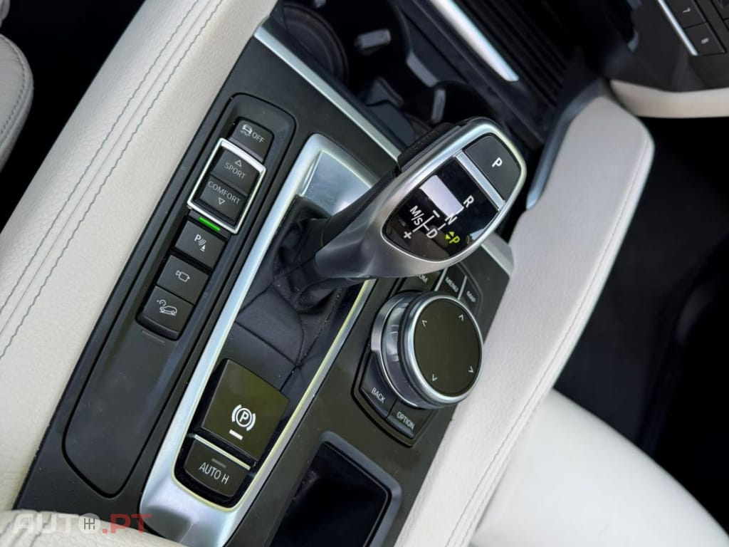 BMW X6 xDRIVE 30d Pack M 