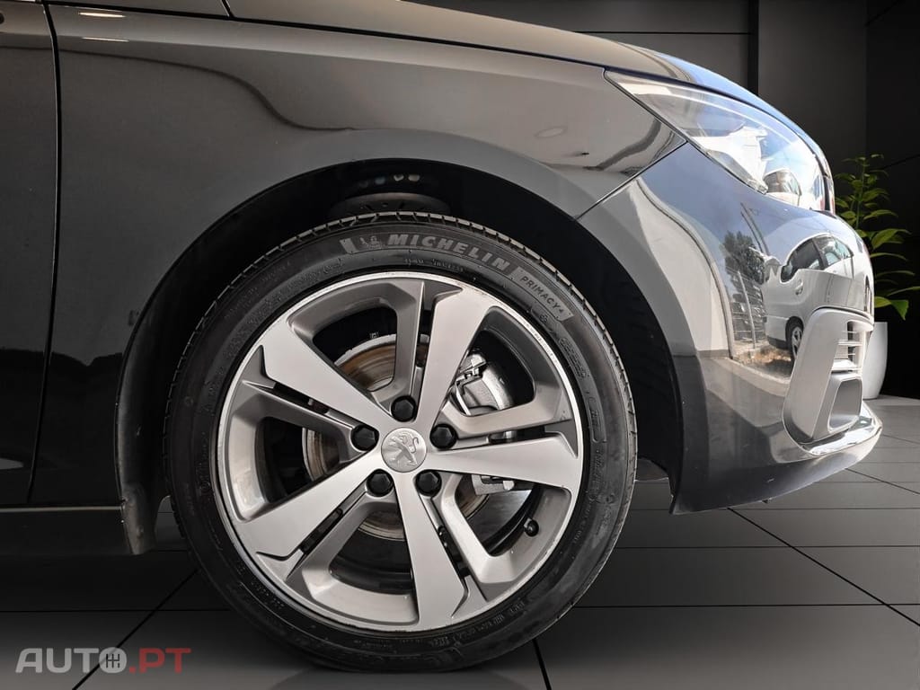 Peugeot 308 1.2 PureTech Allure