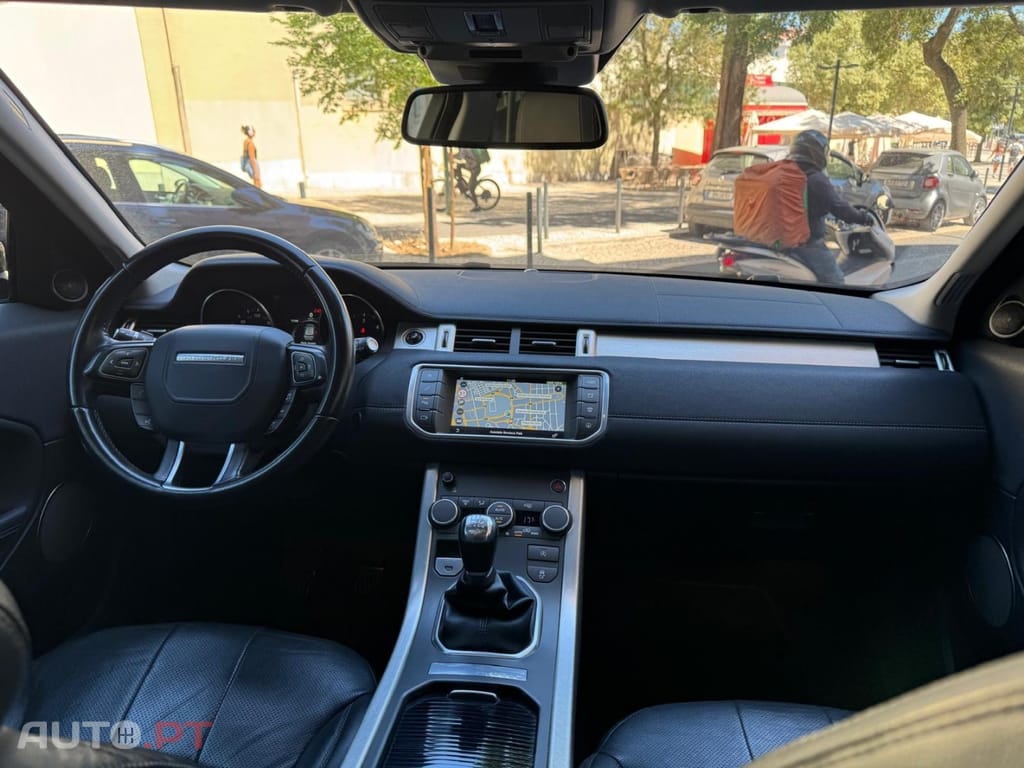 Land Rover Range Rover 2.0 eD4 SE Dynamic
