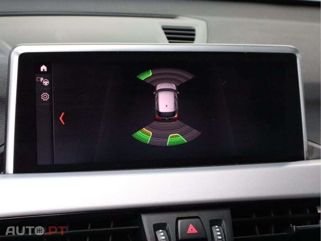 BMW X1 xDrive25e Advantage