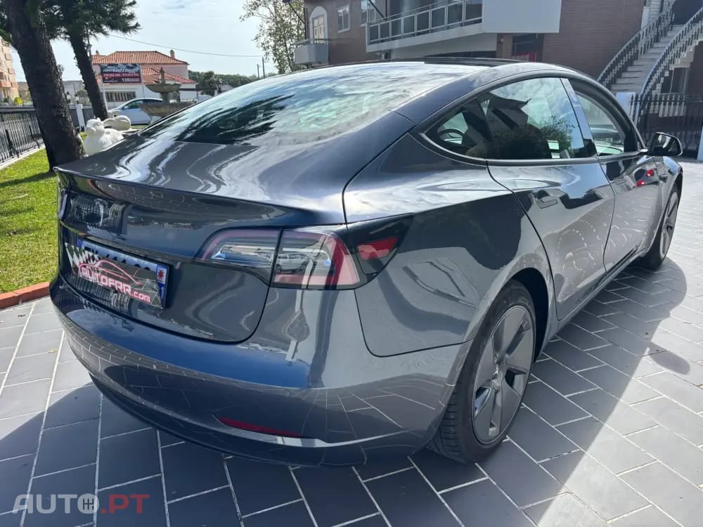 Tesla Model 3 Tração Traseira Premium