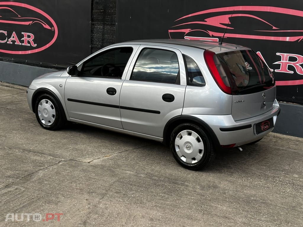 Opel Corsa 1.0 12V First
