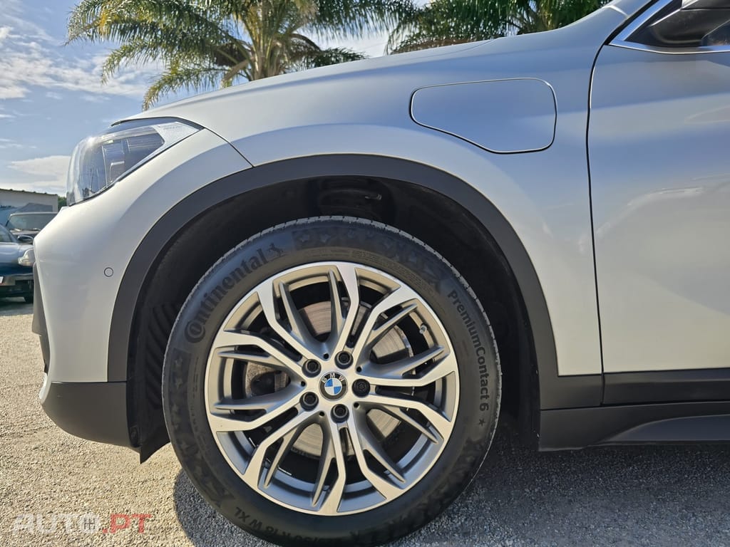 BMW X1 25 e xDrive xLine