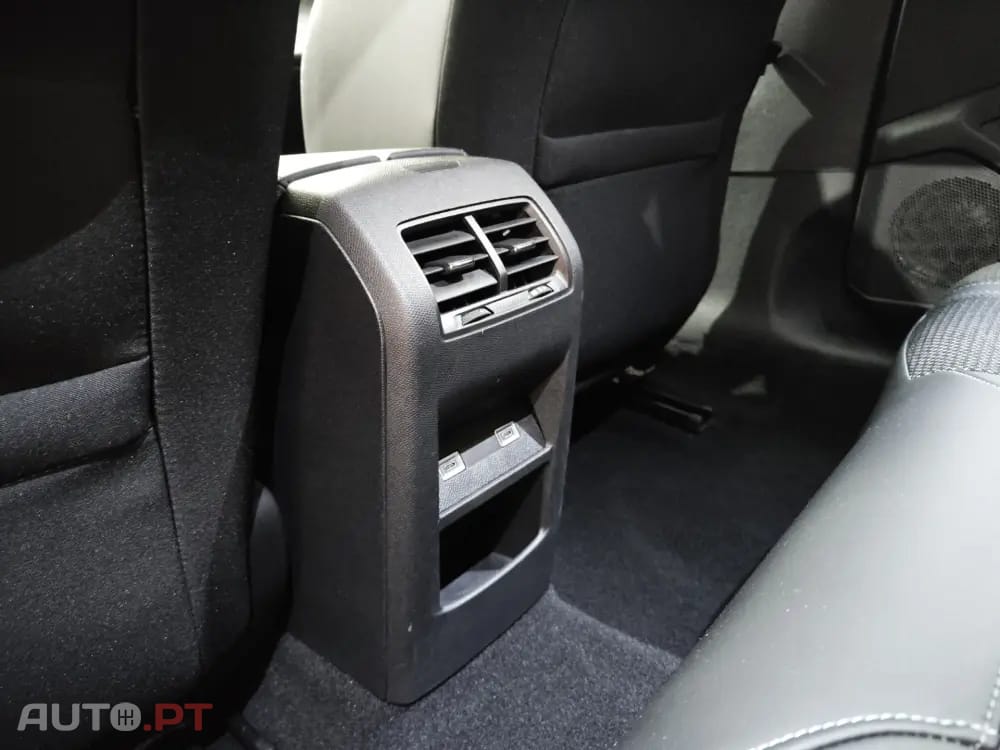 Peugeot 308 SW 1.2 PureTech Allure EAT8