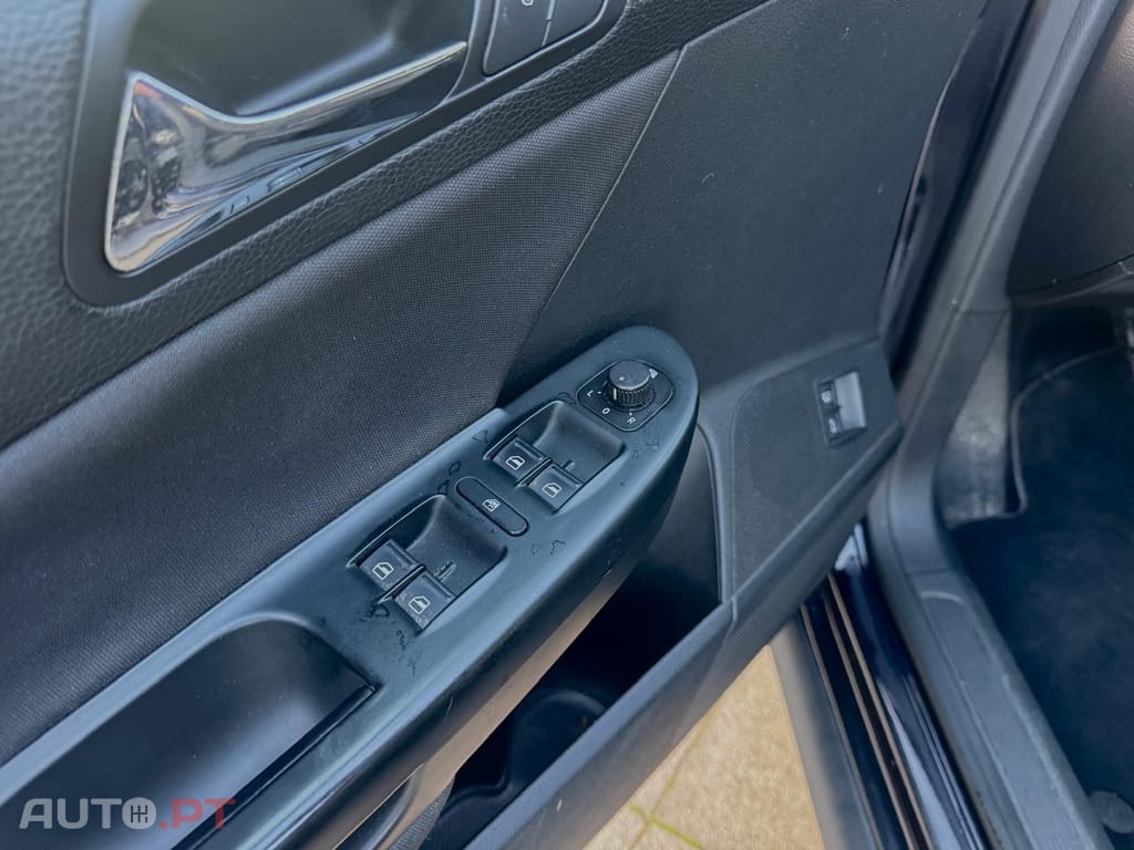 Volkswagen Passat 2.0 TDi Sport