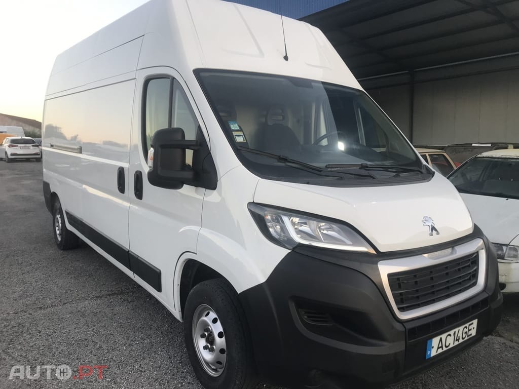 Peugeot Boxer 2.2 BlueHDi 435 L4H3 Pro