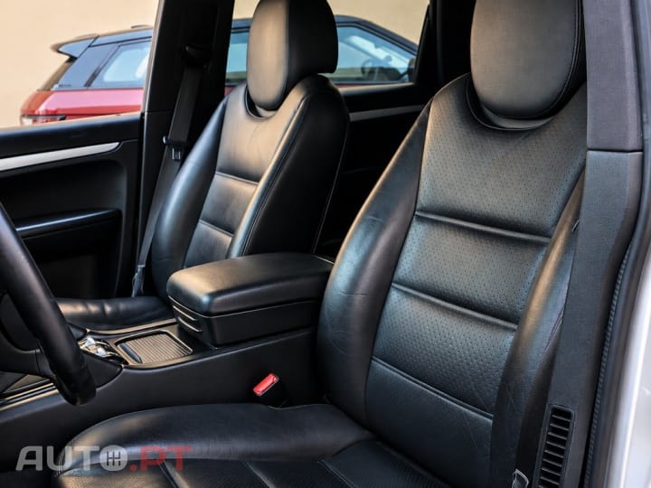 Porsche Cayenne Tiptronic