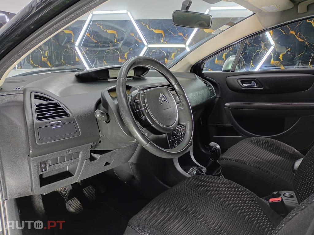 Citroen C4 1.6 HDi Exclusive