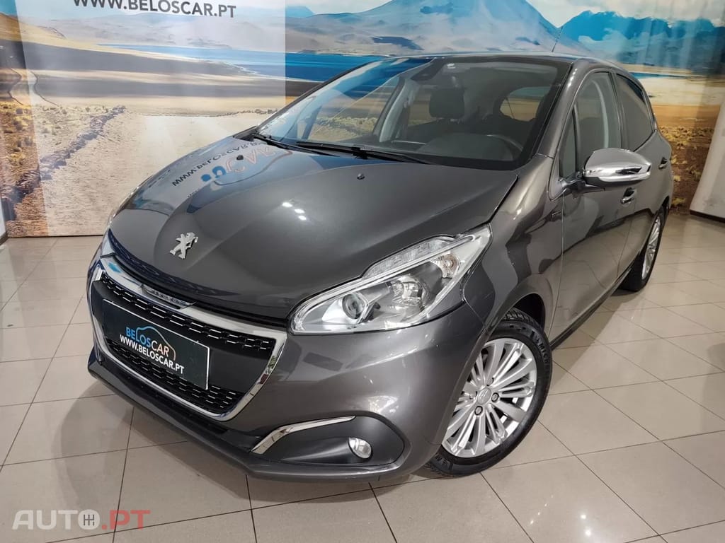 Peugeot 208 1.2 PureTech Signature