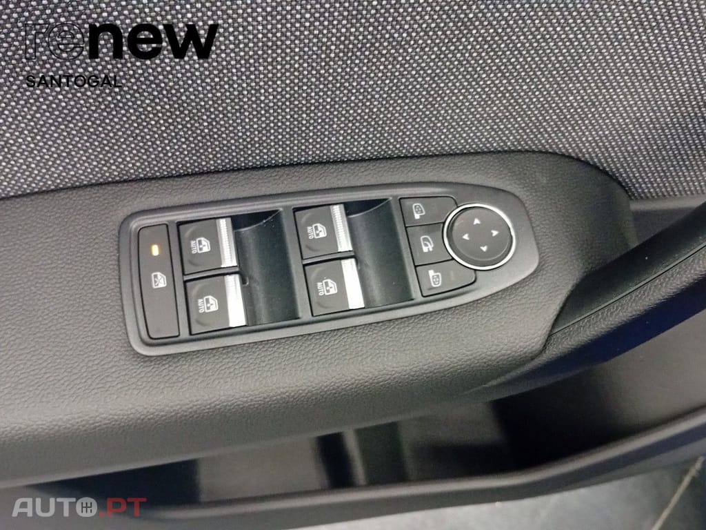 Renault Captur Captur Techno Bi-Fuel 100