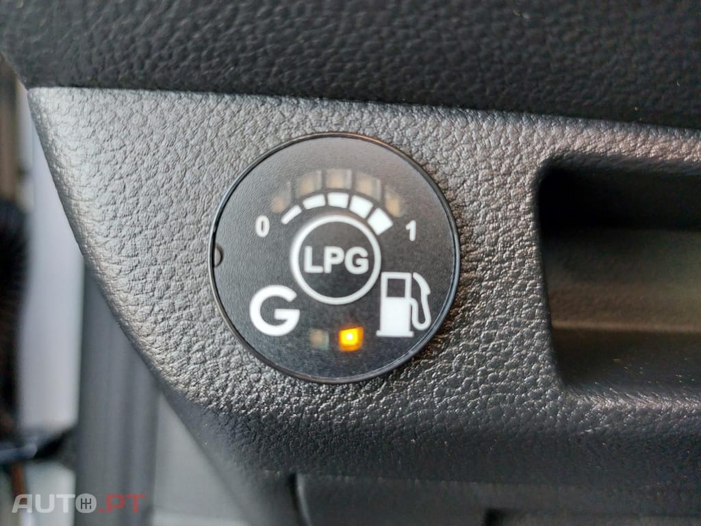 Renault Clio 1.0 TCe Evolution Bi-Fuel