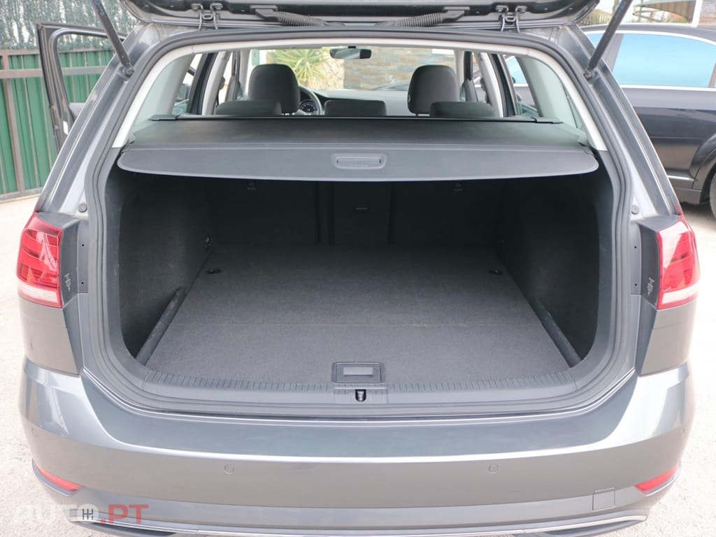 Volkswagen Golf 1.6 TDI Highline
