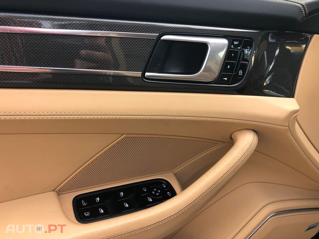 Porsche Panamera 4S E-Hybrid Executive