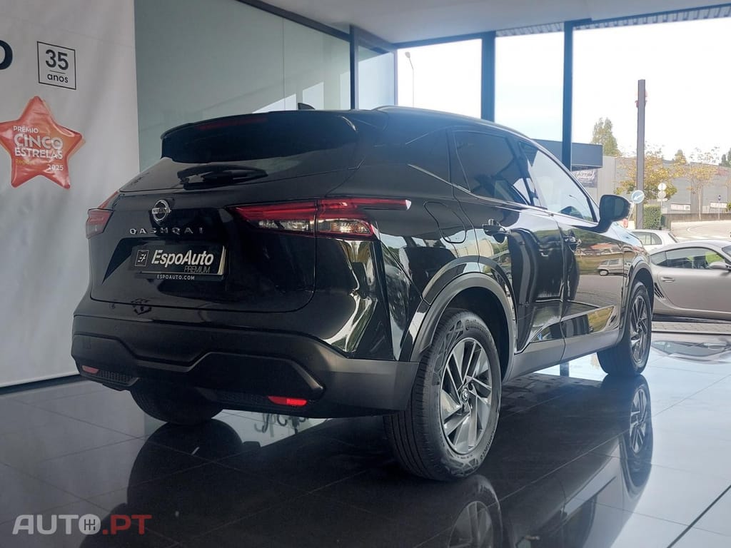 Nissan Qashqai 1.3 DIG-T N-Connecta 