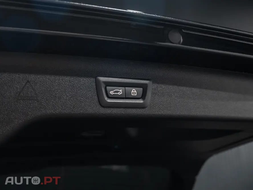 BMW 530 e Pack Desportivo M