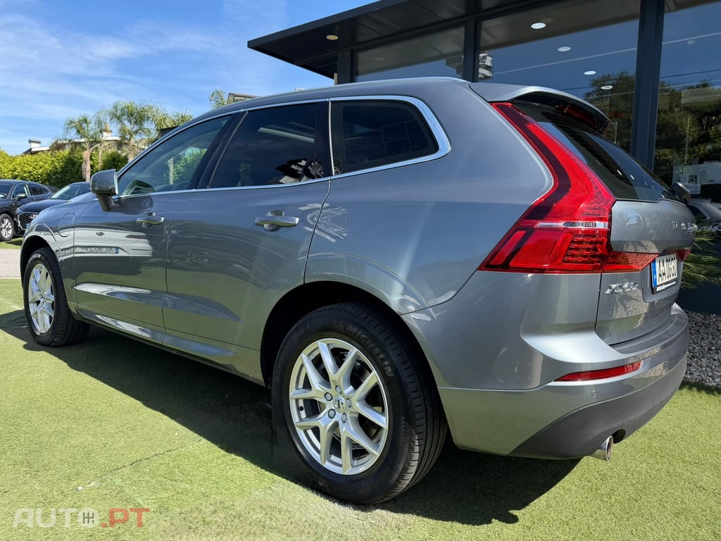 Volvo XC60 2.0 T8 PHEV Momentum Plus AWD