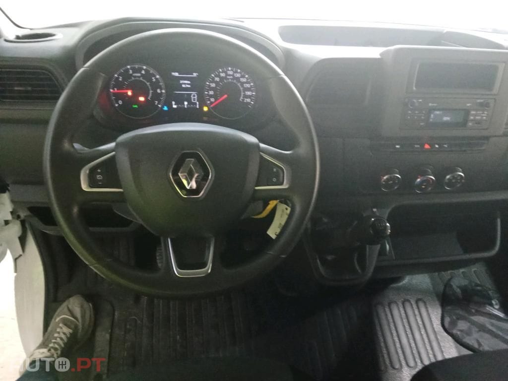 Renault Master MASTER III 2.3 dCi L2H2 3.5T