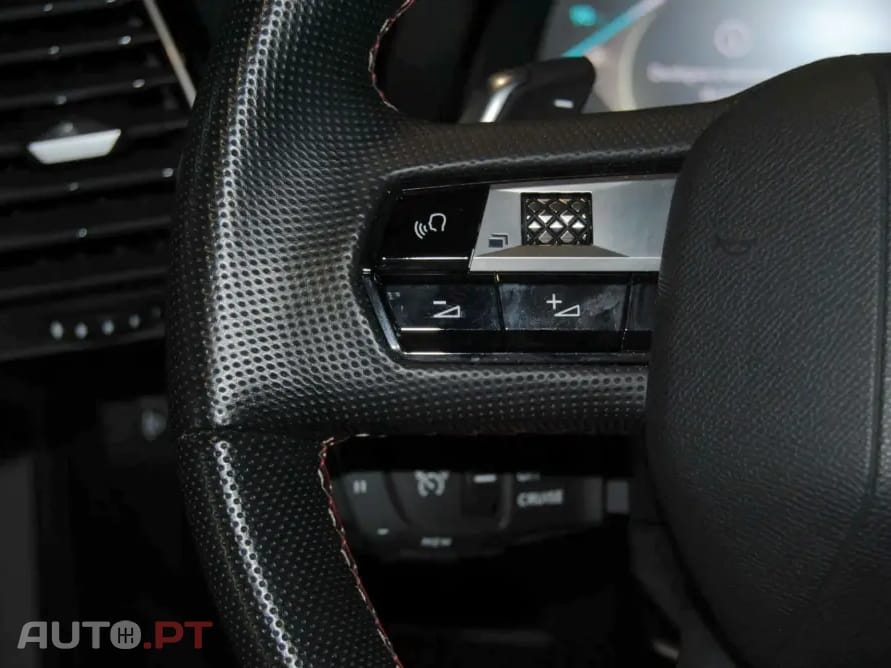 DS DS7 E-Tense Performance Line