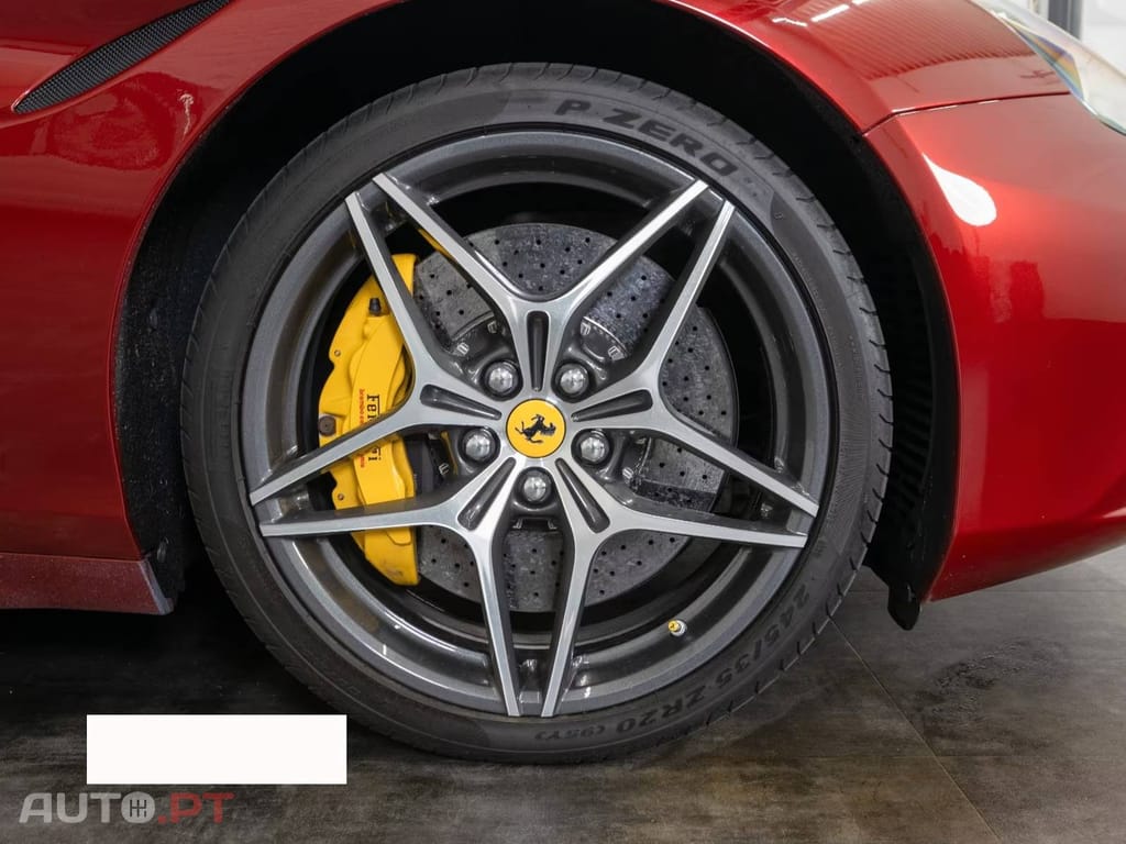 Ferrari California 3.9 V8 T