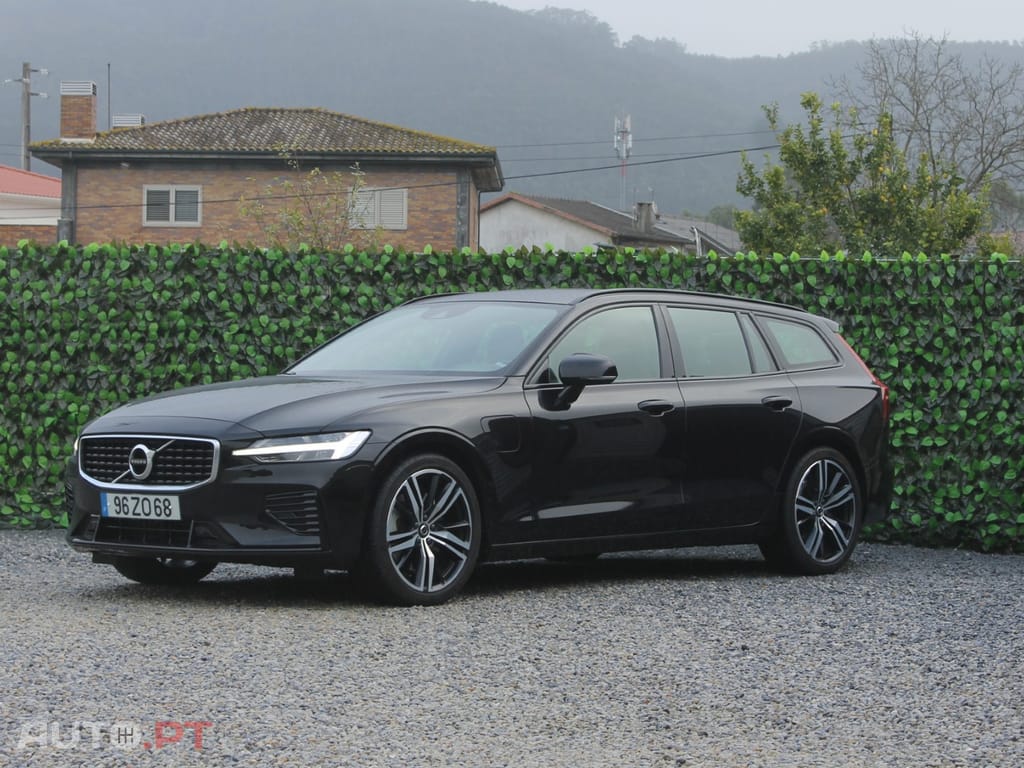 Volvo V60 2.0 T8 AWD TE R-Design