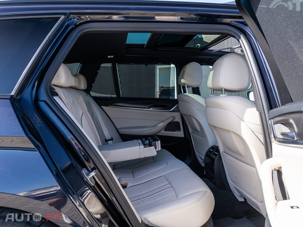 BMW 520 d Pack Desportivo M Auto