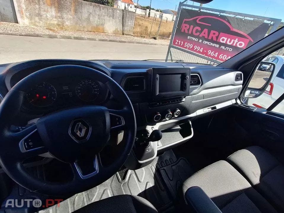 Renault Master Master 2.3 dci L2H2 hka 3.3t Caixa Automática 