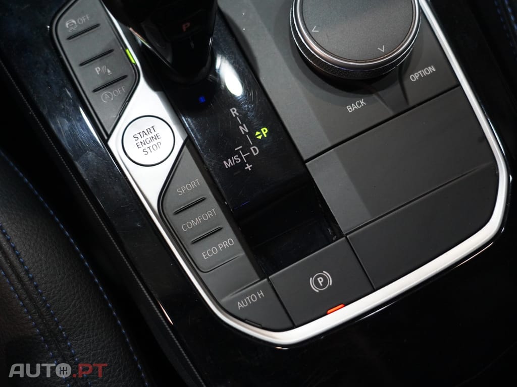 BMW 216 d Corporate Edition