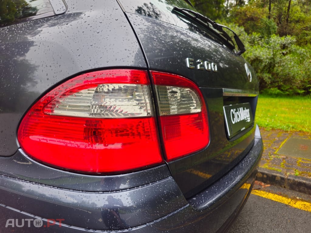 Mercedes-Benz E 200 T CDI Auto Classic