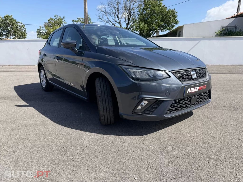 SEAT Ibiza 1.0 TSI Style DSG — fotografia 3