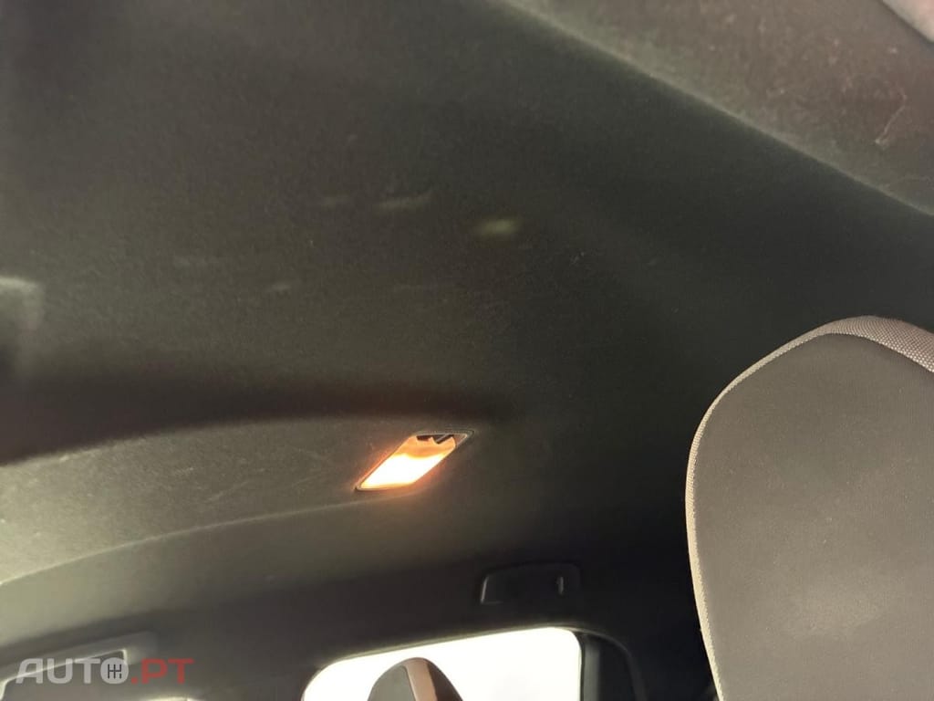 Nissan Juke 1.0 DIG-T N-Connecta