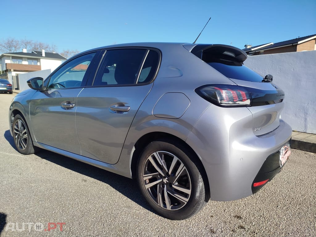 Peugeot 208 1.2 PureTech Allure Pack